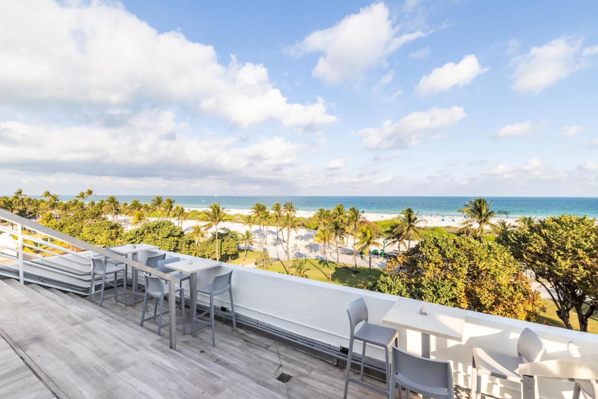 Apartment Oceanfront Oasis 2-br On Ocean Drive *