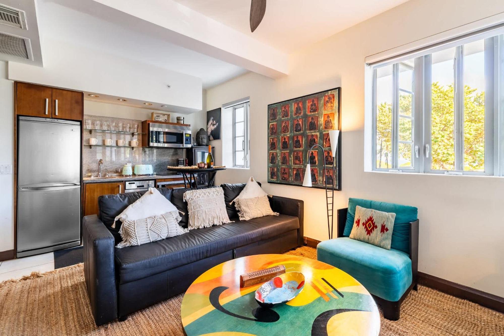 Oceanfront Oasis 2-br On Ocean Drive *
