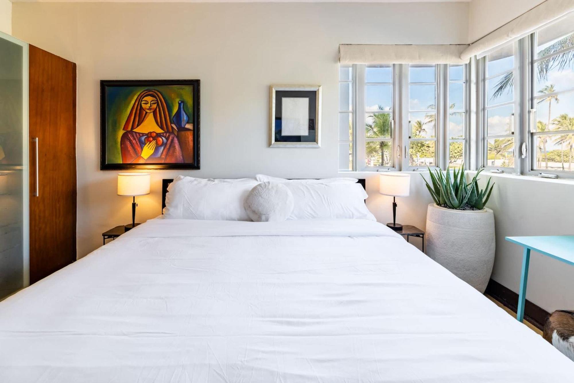 Oceanfront Oasis 2-br On Ocean Drive Apartment *
